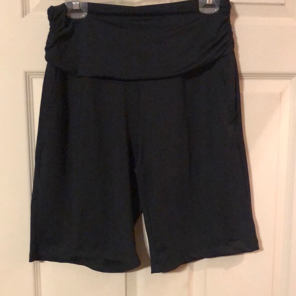 Large workout spandex baleaf with pockets and new tags - Picture 1 of 9